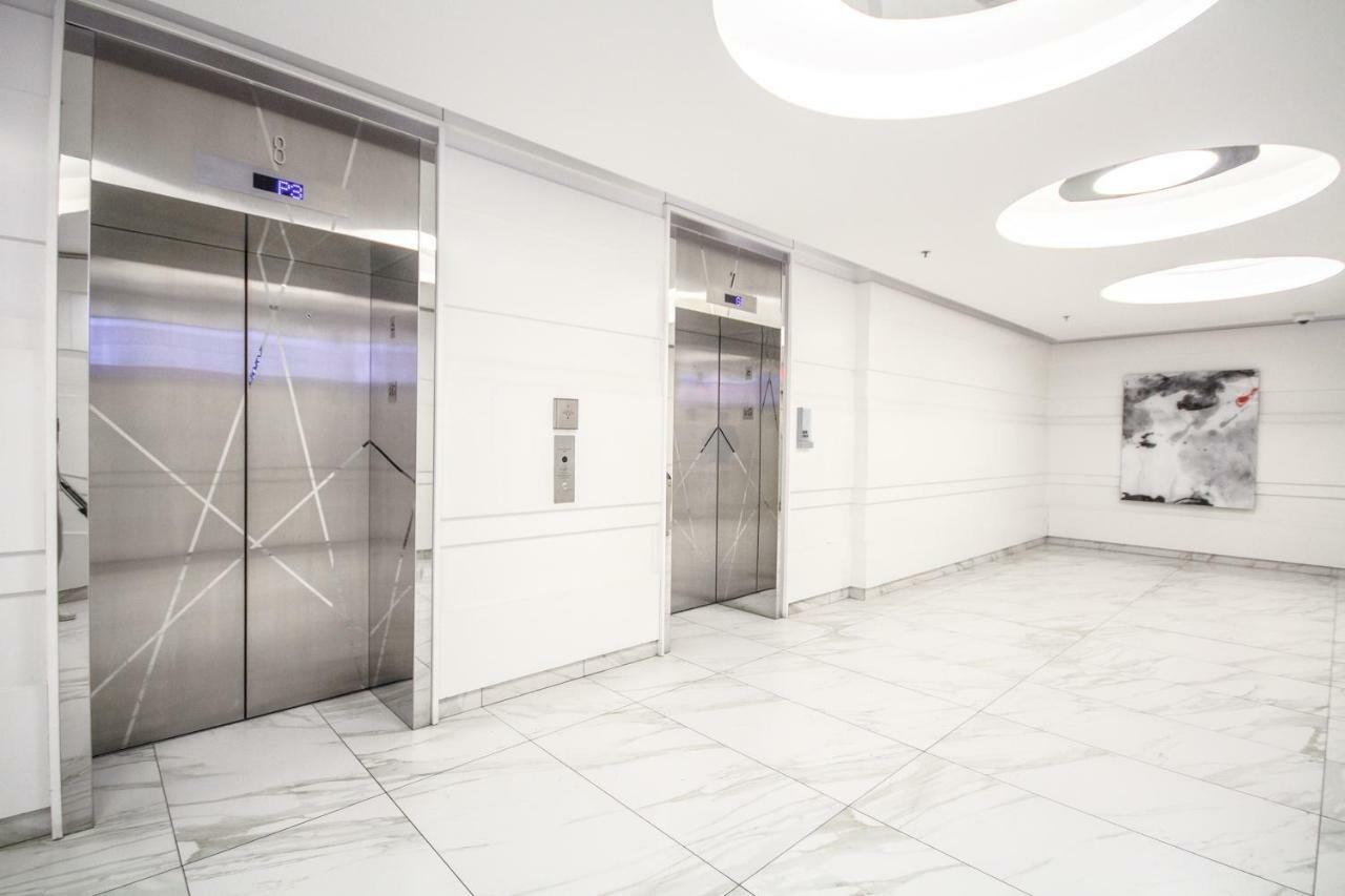 Sarkar Suites - Entertainment District Toronto Exterior foto