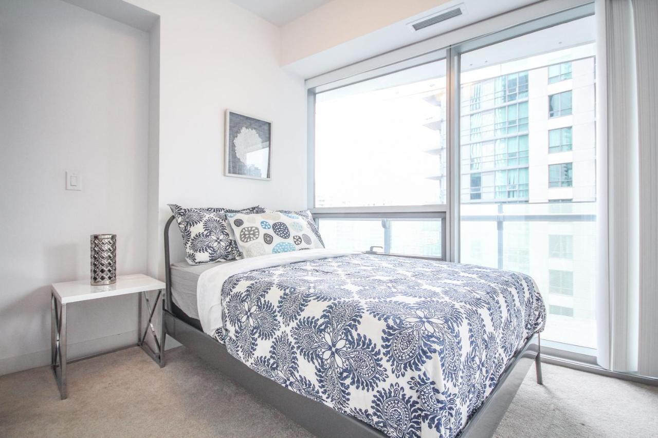Sarkar Suites - Entertainment District Toronto Exterior foto