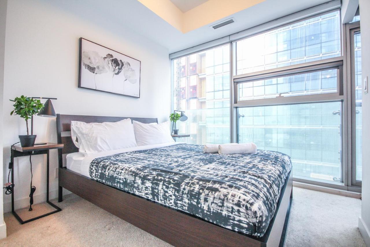 Sarkar Suites - Entertainment District Toronto Exterior foto